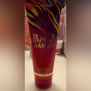 Bath & Body Works Bali Mango Body Cream - Purple and Yellow